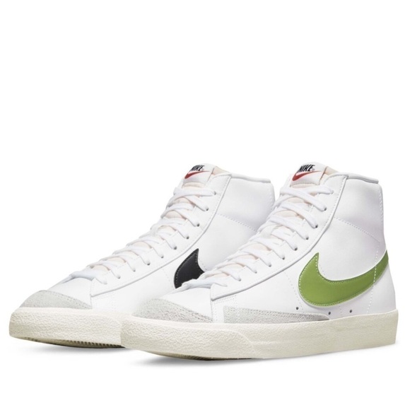 NWT! NIKE BLAZERS - Picture 1 of 15